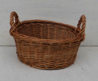 Runde Weidenschale mit Griffe