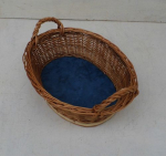 Geflochtene Schale mit Holzboden und Griffe, auswischbar